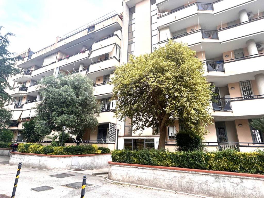 Appartamento a Caserta in Via Antonio Niccolini - Foto 5