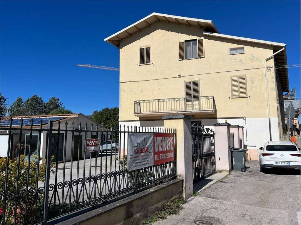 Palazzo / stabile a Spoleto in Corso Flaminio 55 - Foto 3