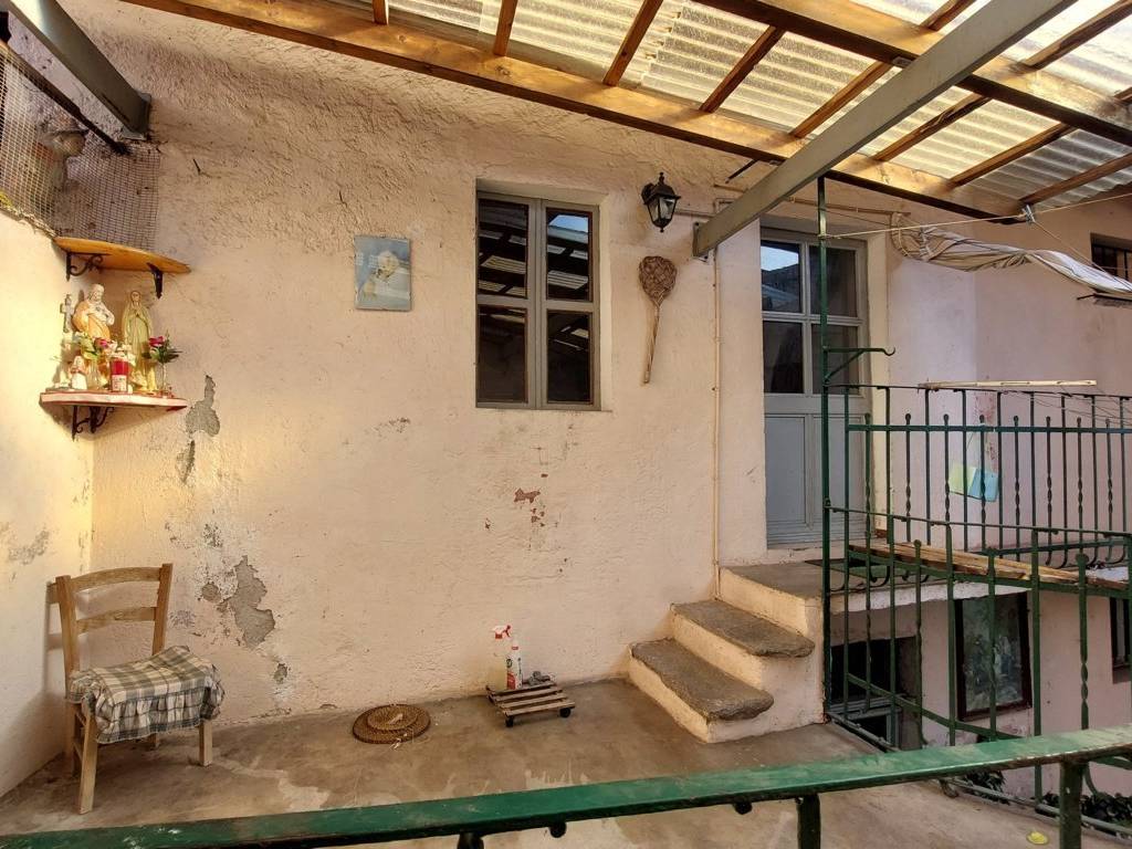 Casa indipendente a Borgomanero in Via Brunelli Maioni - Foto 4