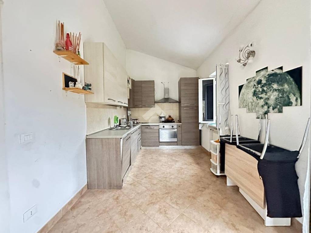 Casa indipendente a Follo in Via Durasca, 8 - Foto 2