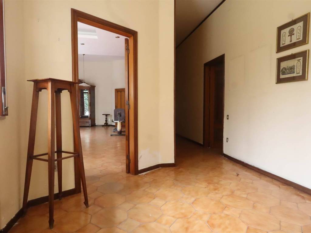 Villa a Santa maria capua vetere in Via Palmiro Togliatti, 6 - Foto 4