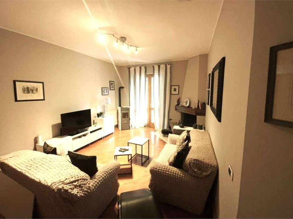 Casa indipendente a Spoleto in San Giacomo - Foto 2