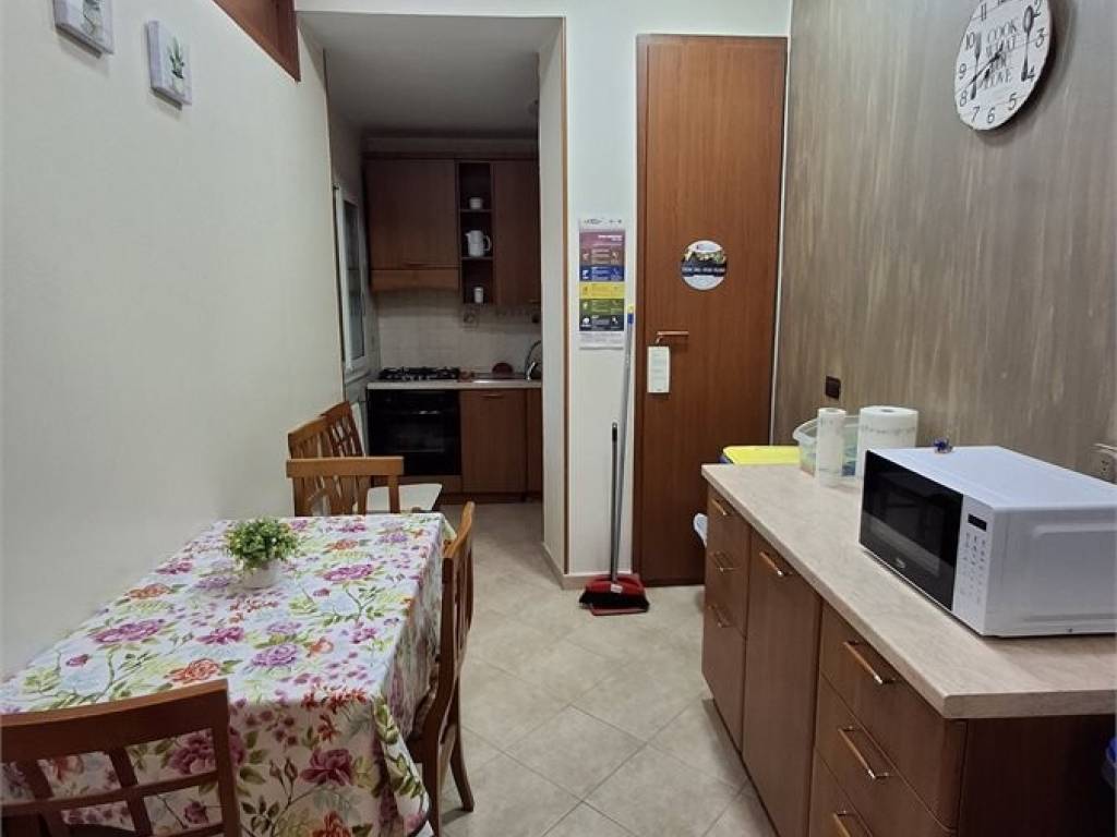 Appartamento a Messina in via domenico altomonte - Foto 4