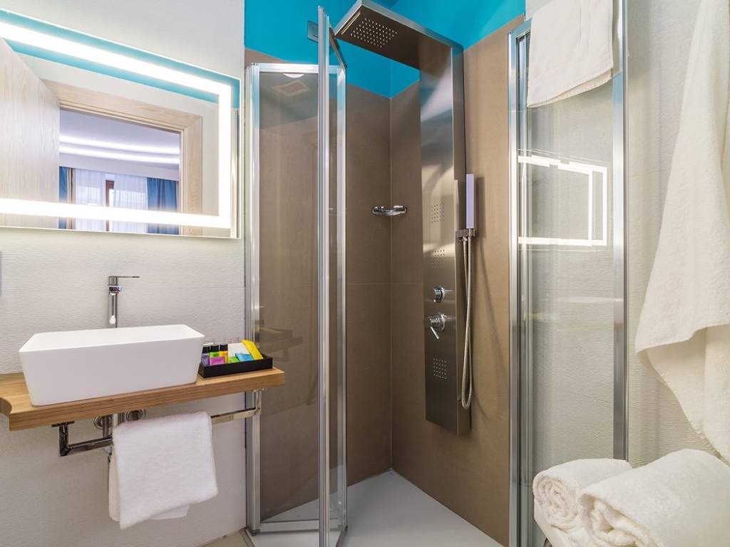 Palazzo / stabile a Cagliari - Foto 2