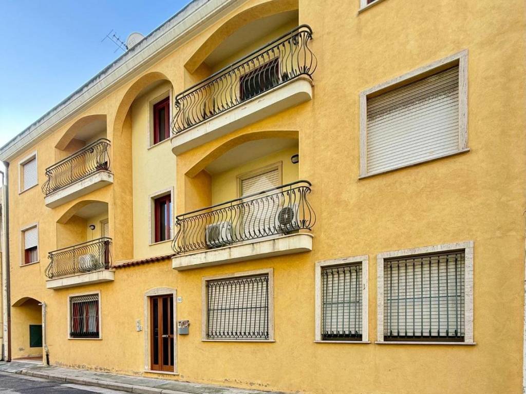 Appartamento a Quartu sant'elena in Via Menotti, 58 - Foto 2