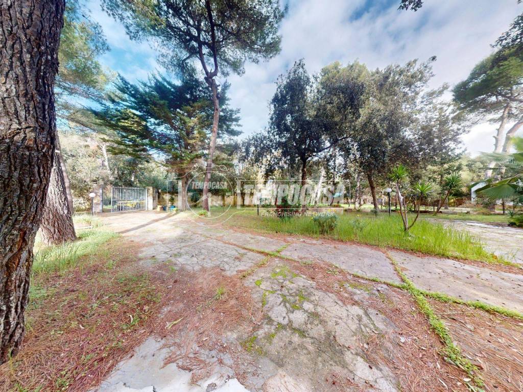 Casa indipendente a Vernole in Via Amerigo Vespucci, Campo Verde 302 - Foto 5