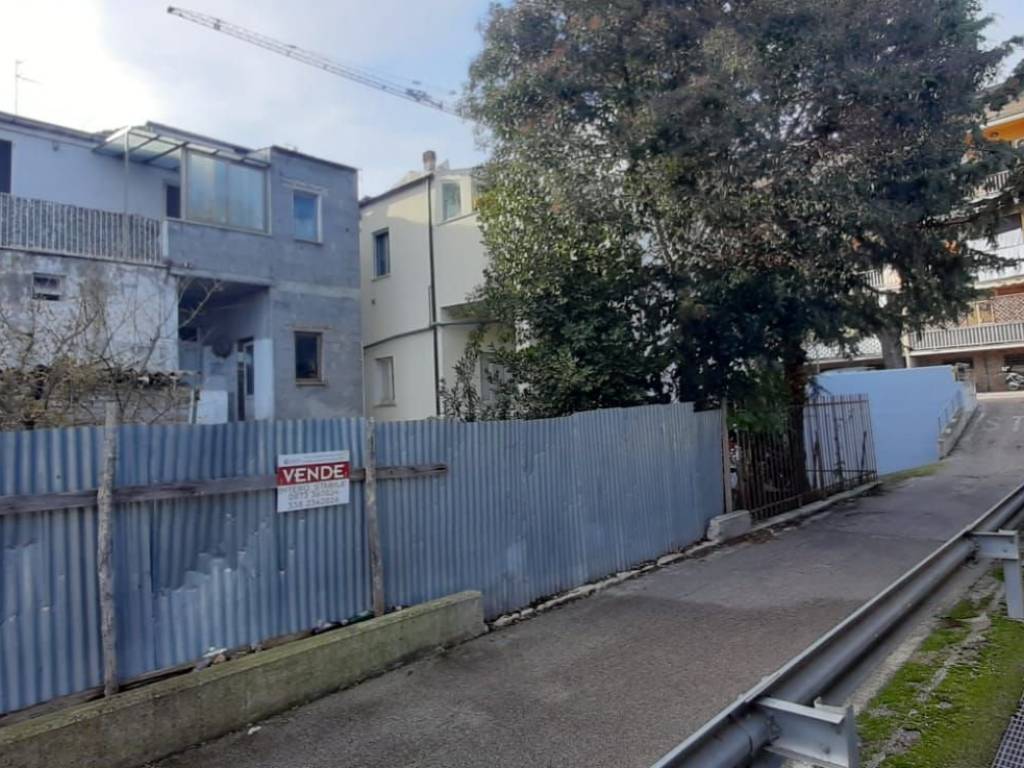 Casa indipendente a Vasto in Via Naumachia - Foto 3