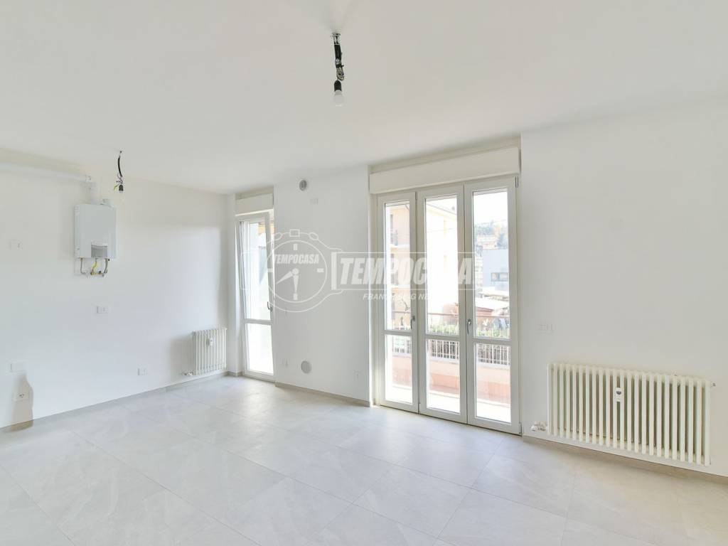 Appartamento a Lipomo in VIA PLINIO 206 - Foto 2