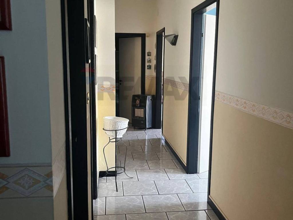 Appartamento a Aci catena in Via Croce, 72 - Foto 5