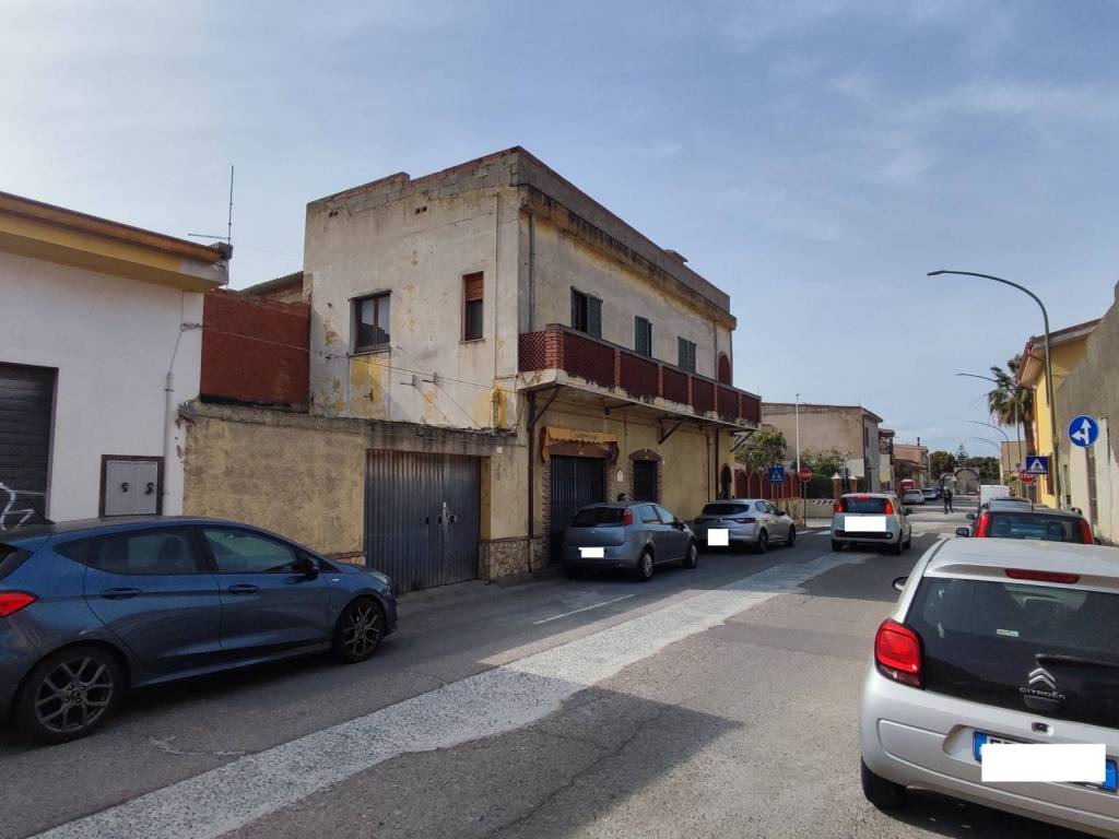 Appartamento a Assemini in Via Ignazio Coghe - Foto 2