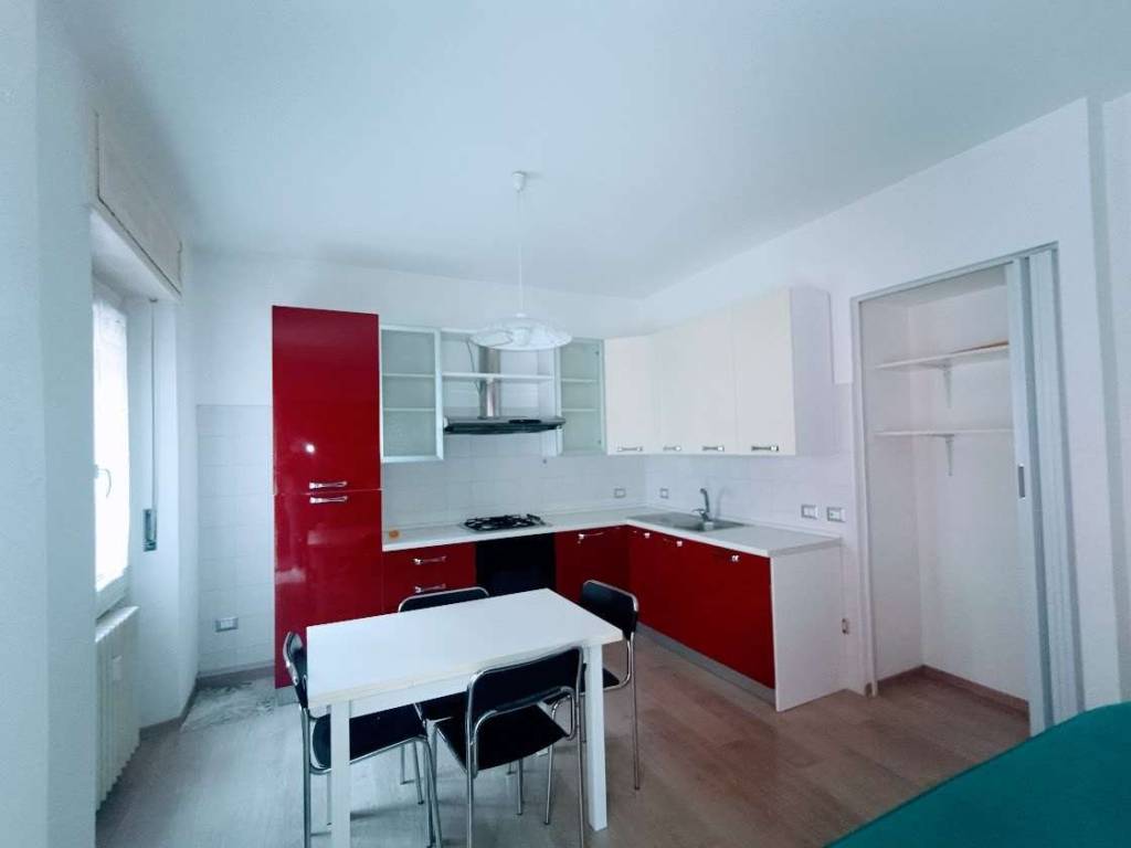 Appartamento a Villadossola in piazza della repubblica, 24 - Foto 2