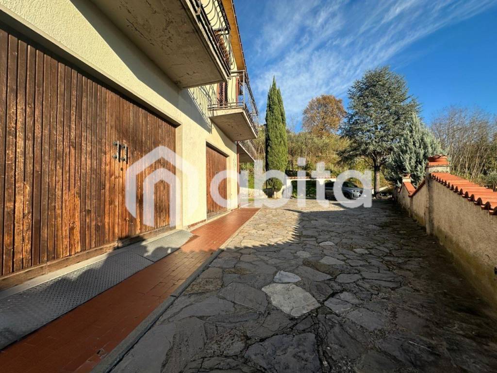 Villa a Cavriglia in via giaggiolo - Foto 4