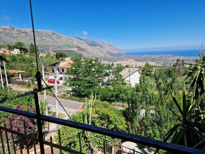 Villa a Carini in via Francesco Cangialosi , 166 - Foto 3