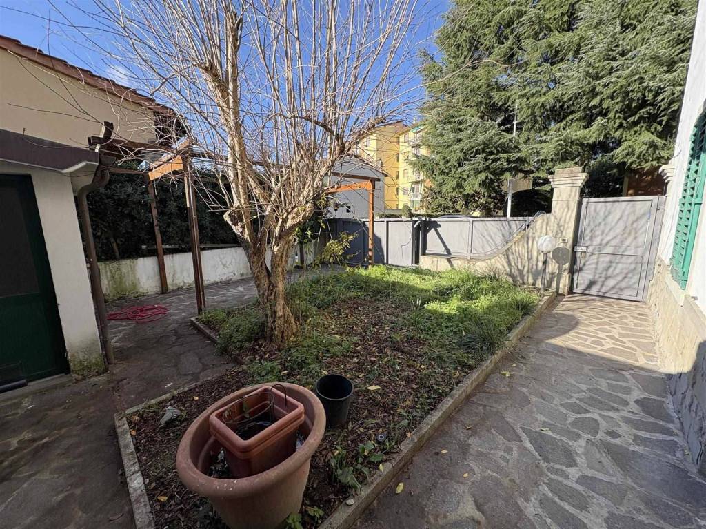 Appartamento a Scandicci in Via Pisana - Foto 5