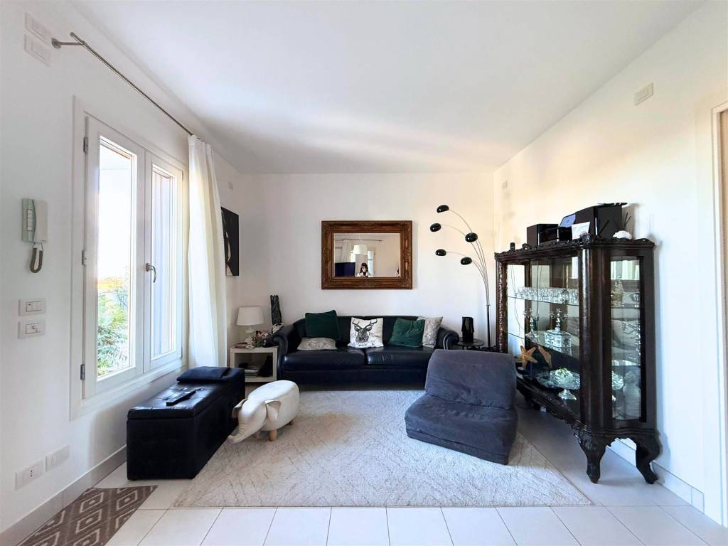 Villa a Portogruaro in VIA LUIGI CAPUANA - Foto 3