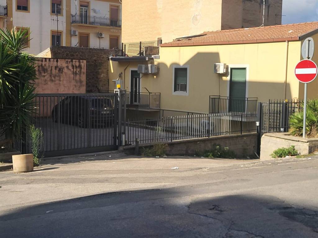 Immobile a Caltanissetta in VIA AMICO VALENTI , 127 - Foto 4