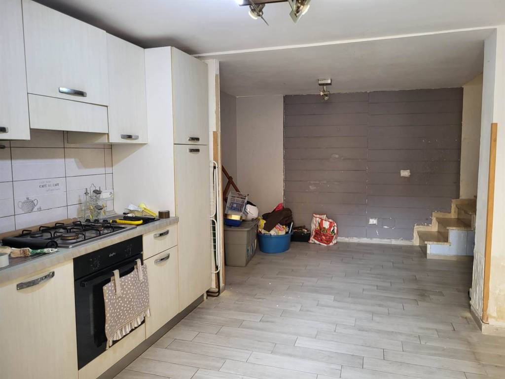 Appartamento a Caltanissetta in VIA FORNAIA - Foto 2