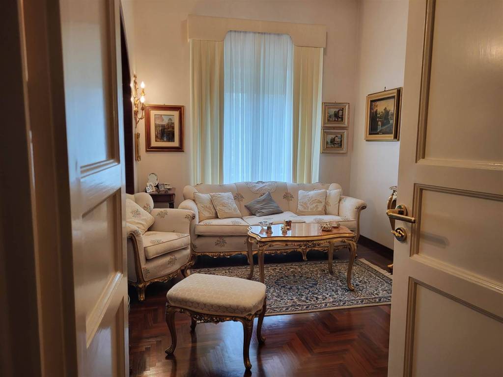 Appartamento a Caltanissetta in VIA PIETRO GOBETTI, 1 - Foto 3