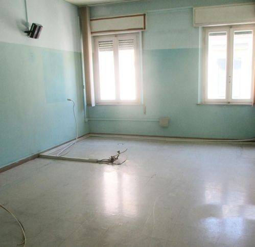 Appartamento a Pontedera in Piazza Caduti Divisione Acqui Cefalonia E Corfu - Foto 3