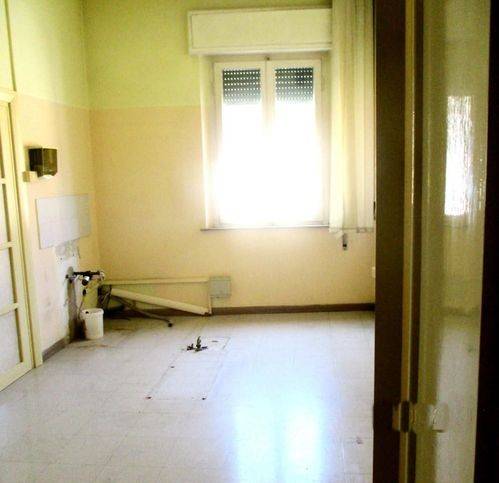 Appartamento a Pontedera in Piazza Caduti Divisione Acqui Cefalonia E Corfu - Foto 4