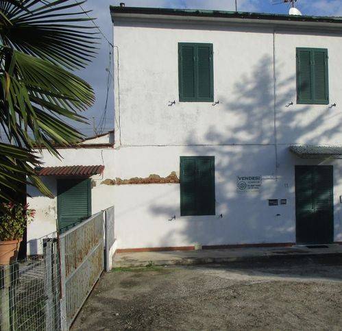 Casa indipendente a Pontedera in Strada Senza Nome - Foto 3