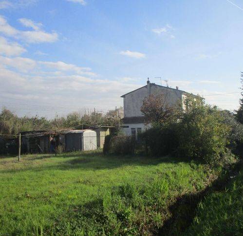 Casa indipendente a Pontedera in Strada Senza Nome - Foto 4