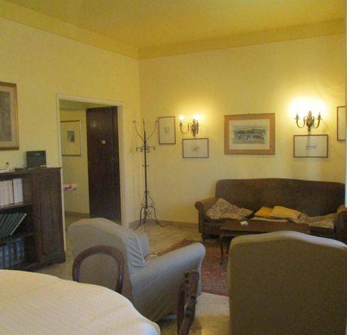 Appartamento a Pontedera in Via Vittorio Veneto - Foto 2