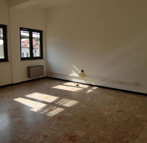 Immobile a Lendinara in Via Cavour 39 - Foto 2