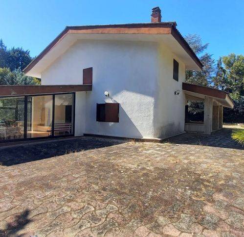 Villa a Andria in Via Lorenzo Bonomo - Foto 4