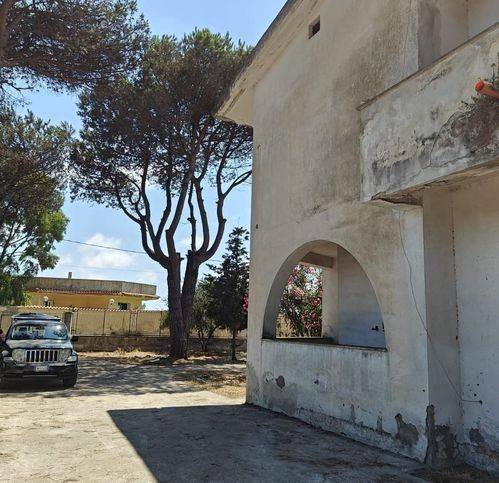 Casa indipendente a Mondragone in Via Della Magnolia - Foto 4