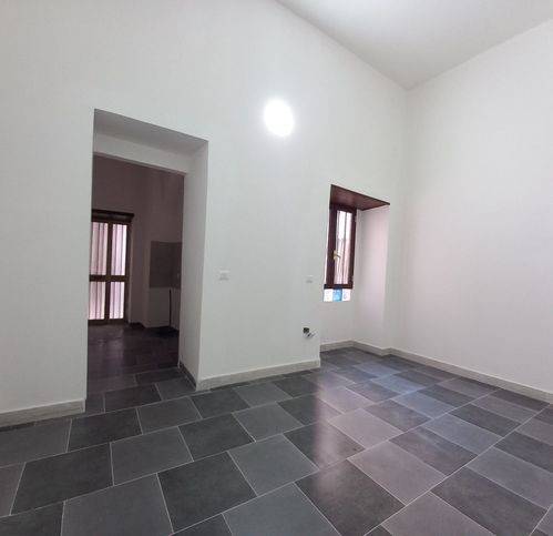 Appartamento a Mondragone in Via Vittorio Emanuele - Foto 3