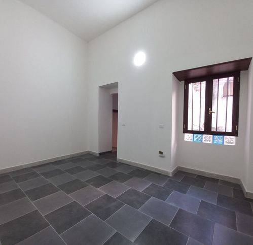 Appartamento a Mondragone in Via Vittorio Emanuele - Foto 4