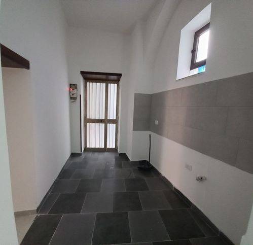 Appartamento a Mondragone in Via Vittorio Emanuele - Foto 5