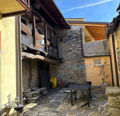 Villa a Trarego viggiona in Via Principale - Foto 2