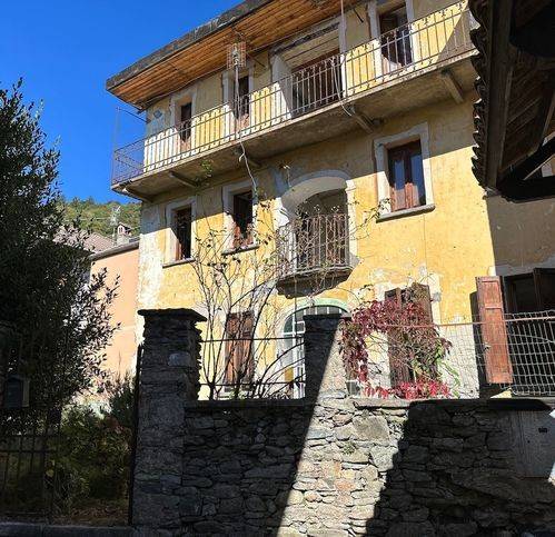 Villa a Trarego viggiona in Via Centrale 6 - Foto 2