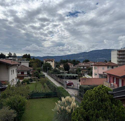 Attico / mansarda a Verbania in Corso Nazioni Unite 37 - Foto 2