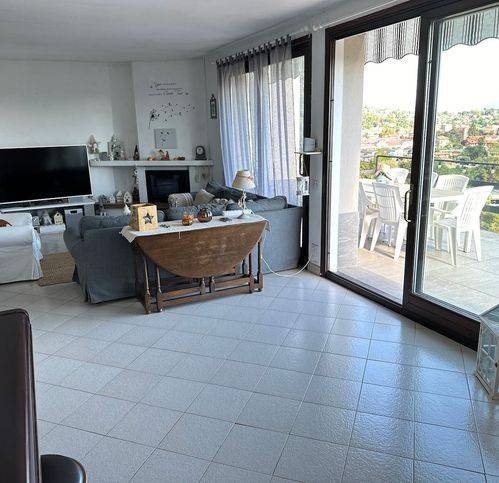 Casa indipendente a Verbania in Via Al Monterosso 13 - Foto 4