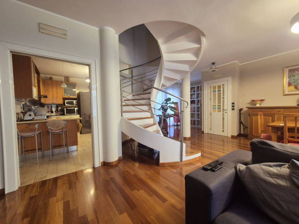 Casa indipendente a Gissi in Via Italia - Foto 3