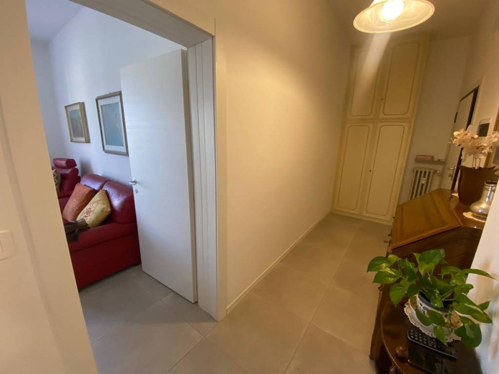 Appartamento a Parma in Via Alessandro Manzoni - Foto 2