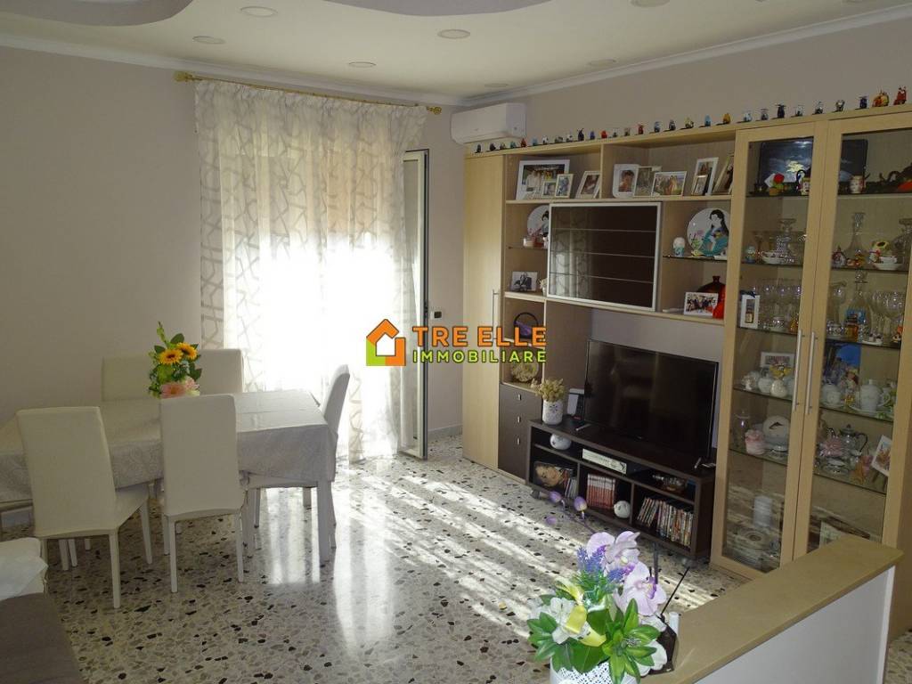 Appartamento a Casoria in Via Domenico Colasanto, 19 - Foto 3