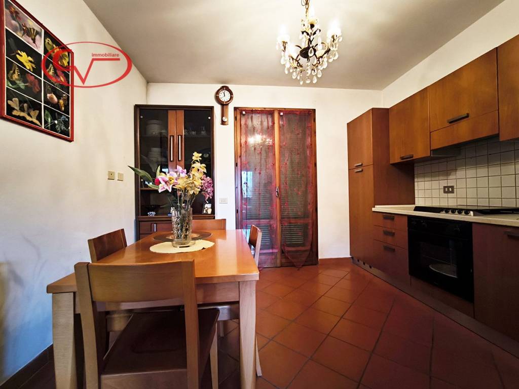 Villetta a schiera a Cavriglia in Strada Provinciale delle Miniere - Foto 3