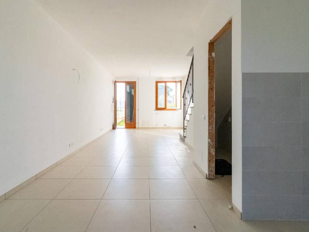 Casa indipendente a Castelfiorentino in Via G. Chini - Foto 3