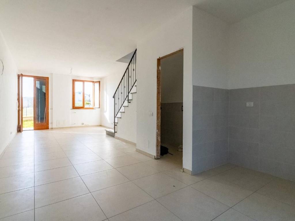 Casa indipendente a Castelfiorentino in Via G. Chini - Foto 4
