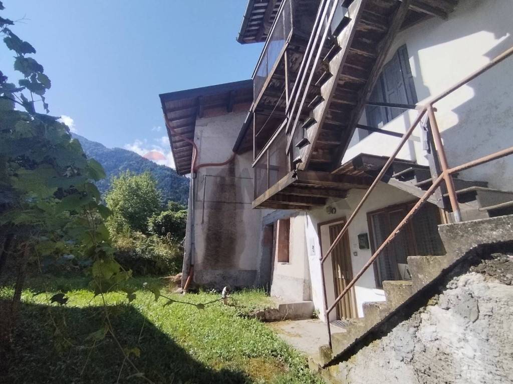 Casa indipendente a Seren del grappa in Via Damiano Chiesa - Foto 3