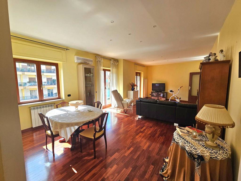 Appartamento a Caserta in Via Giuseppe Maria Bosco - Foto 4