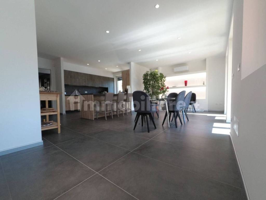 Appartamento a Cervignano del friuli in Piazza Indipendenza - Foto 2