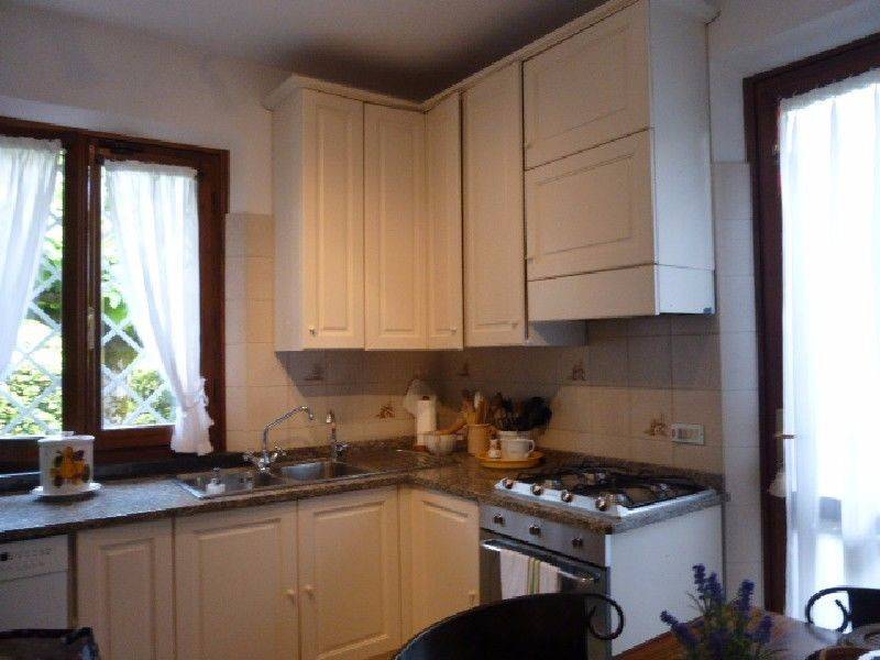 Villa a Forte dei marmi in Via A. Ponchielli - Foto 3