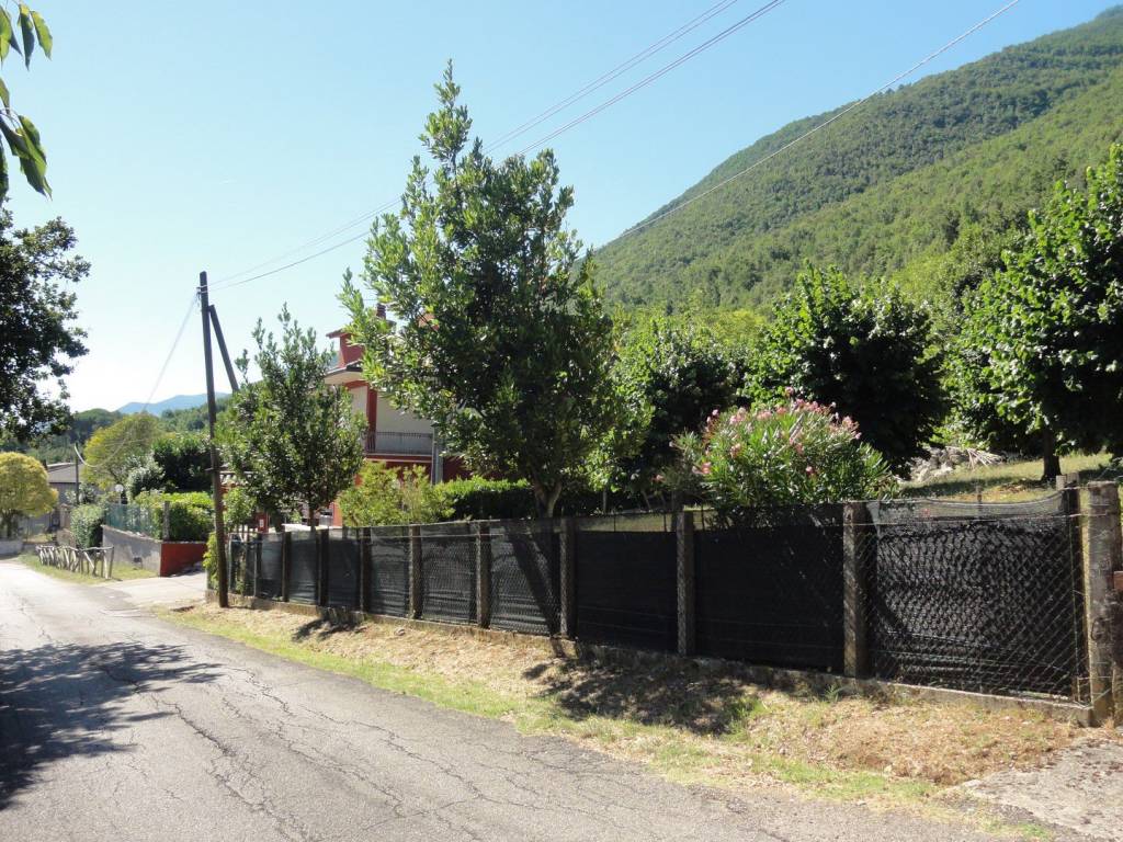 Villa a Ceccano in Via Pedemontana - Foto 4
