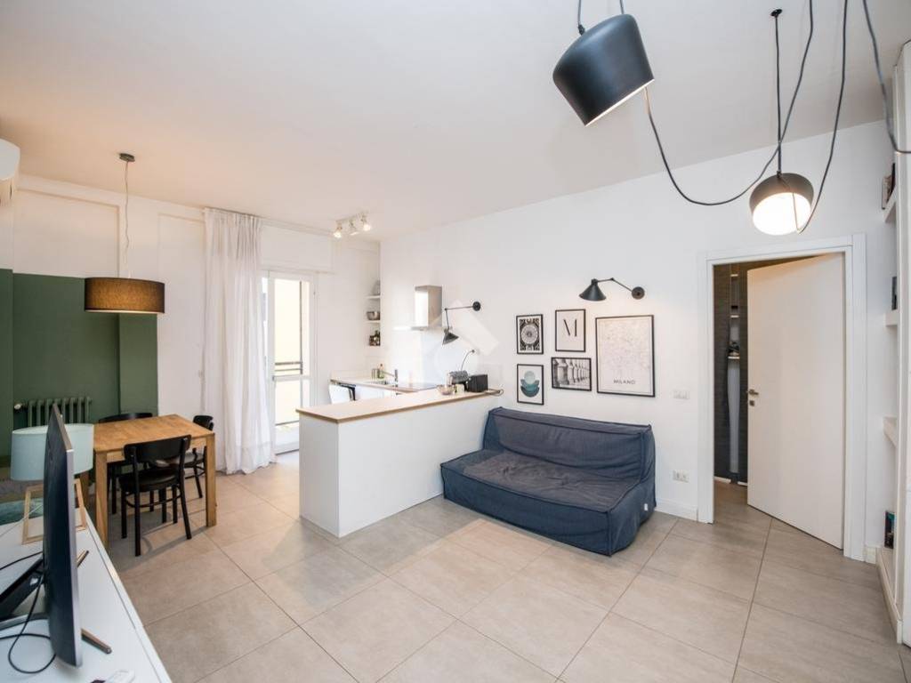 Appartamento a Milano in VIA EUGENIO VILLORESI, 19 - Foto 3