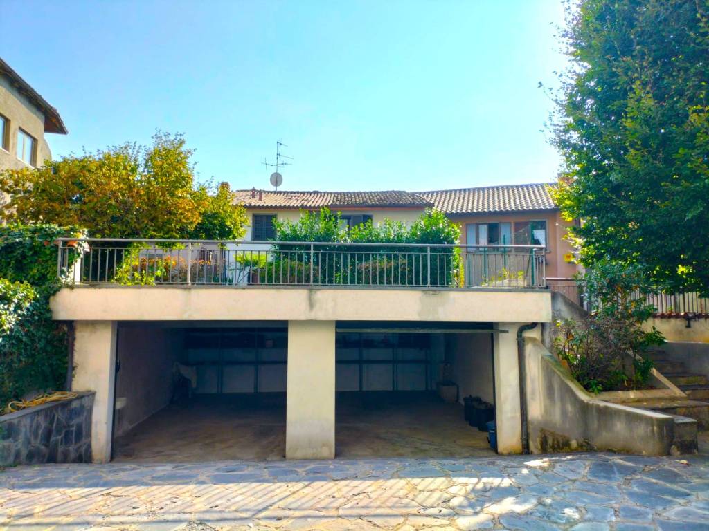 Villa a Gandino in Via 4 Novembre, 10 - Foto 5